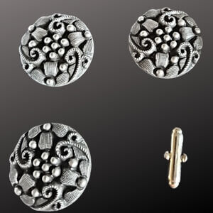 Blanket Links Horse Show Number Pins Set of 4 Pewter Center Dots